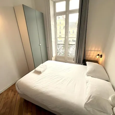 아파트 T3 Renove Vue Sur Le Centre De